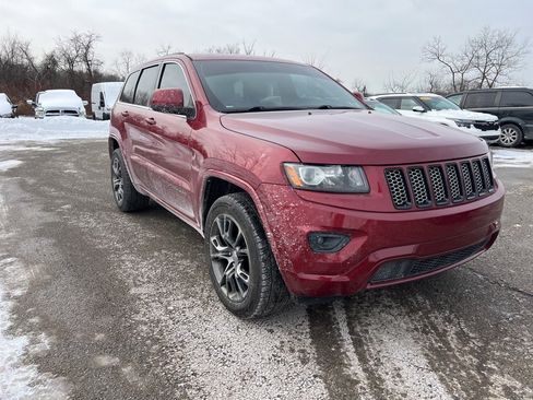 Used 2015 Jeep Grand Cherokee Altitude image 1