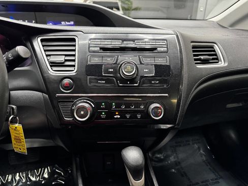 Used 2013 Honda Civic LX image 23