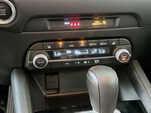 Used 2021 MAZDA CX-5 Touring image 23