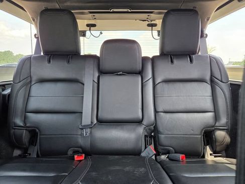 Used 2021 Jeep Wrangler Unlimited Sahara AWD/4WD image 11