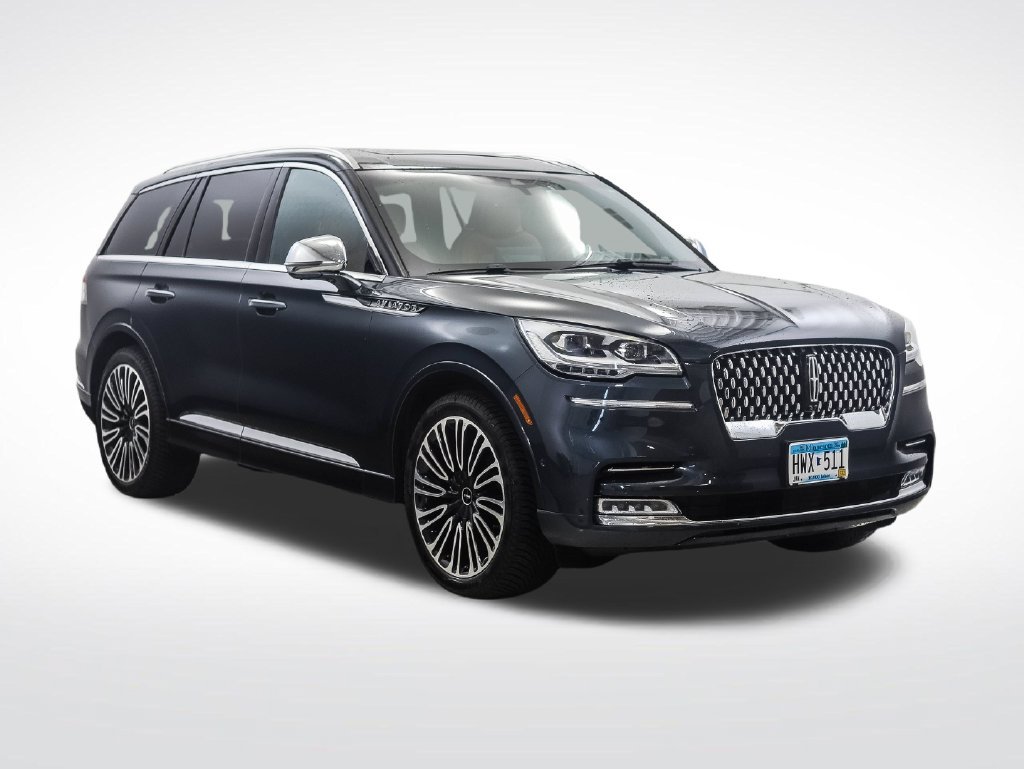 Used 2022 Lincoln Aviator Black Label w/ Class IV Trailer Tow Package AWD/4WD image 7