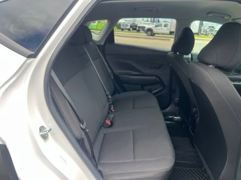 Used 2025 Hyundai Kona SEL AWD/4WD image 40