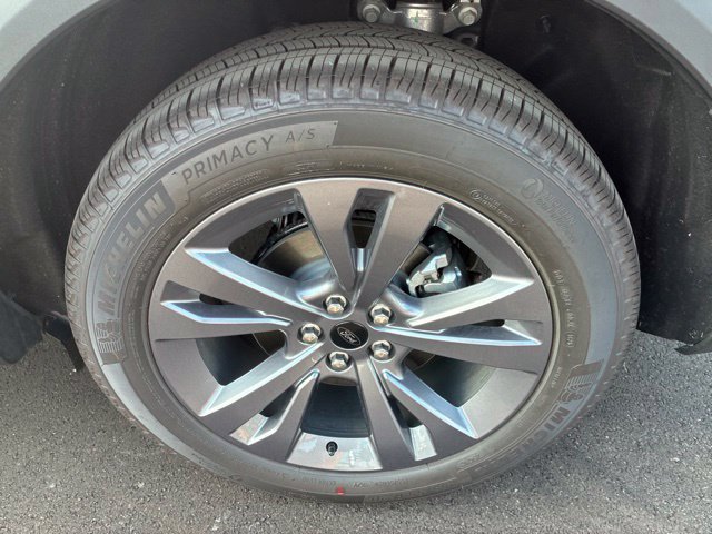 New 2026 Ford Explorer Active w/ Active Comfort Package AWD/4WD image 16