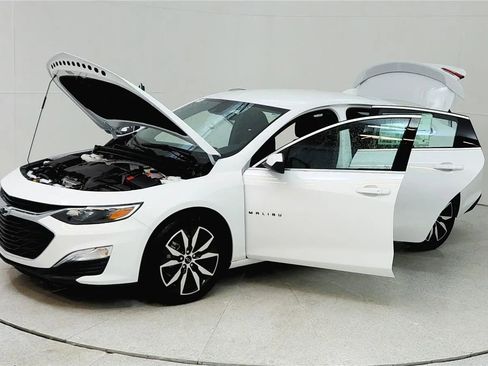 Used 2024 Chevrolet Malibu RS image 10