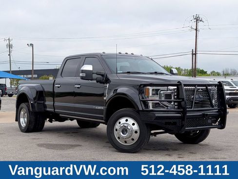 Used 2021 Ford F450 Platinum w/ FX4 Off-Road Package AWD/4WD image 1