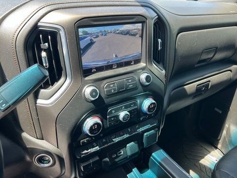 Used 2021 GMC Sierra 1500 AT4 w/ AT4 Preferred Package AWD/4WD image 21