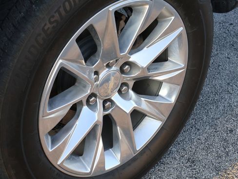 Used 2019 Chevrolet Silverado 1500 LTZ AWD/4WD image 26