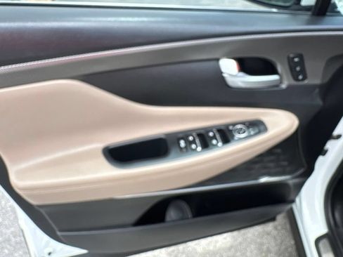 Used 2020 Hyundai Santa Fe Limited FWD image 21