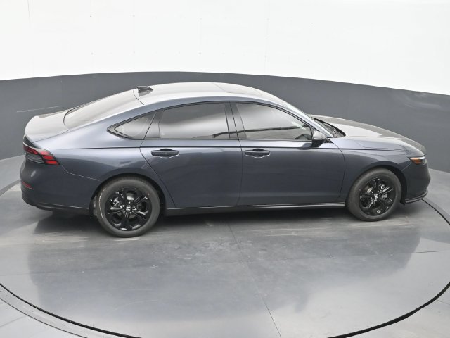 Used 2025 Honda Accord SE image 23
