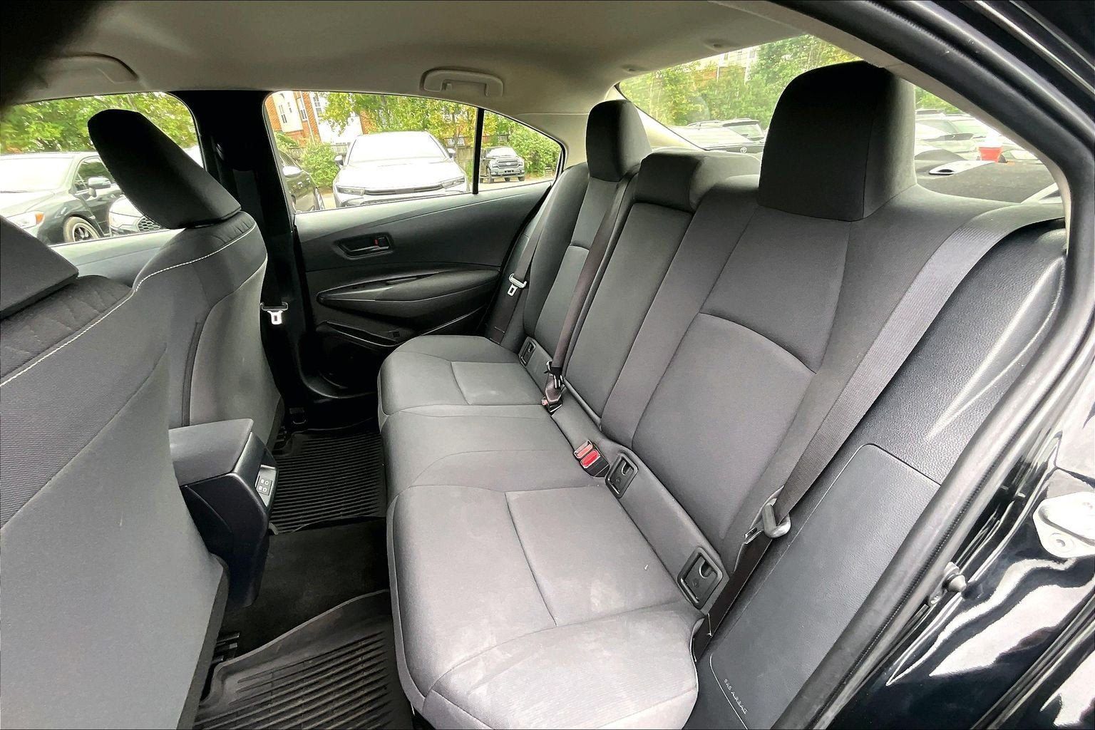 Used 2026 Toyota Corolla LE w/ LE Premium Package FWD image 24