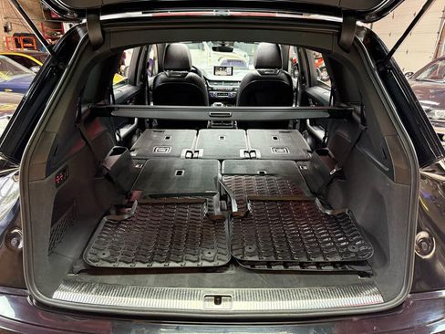 Used 2017 Audi Q7 3.0T Prestige w/ Prestige Package AWD/4WD image 33