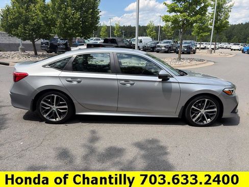 Certified 2022 Honda Civic Touring image 8