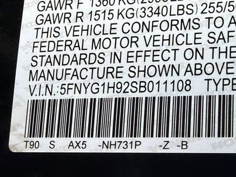 Used 2025 Honda Pilot Black Edition image 34