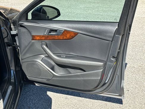 Used 2019 Audi A4 2.0T Premium w/ Convenience Package image 14