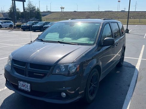 Used 2019 Dodge Grand Caravan GT image 15