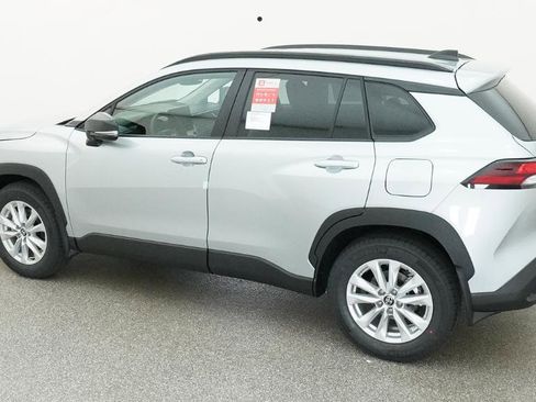 New 2026 Toyota Corolla Cross LE image 38