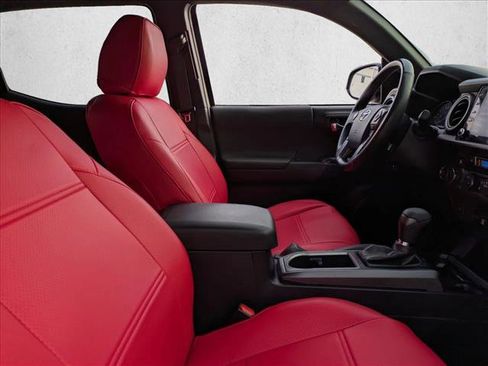 Used 2020 Toyota Tacoma TRD Sport w/ TRD Premium Sport Package image 21