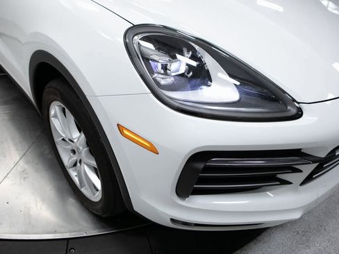 Certified 2022 Porsche Cayenne image 12