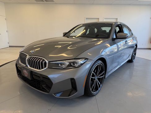Used 2023 BMW 330i xDrive Sedan w/ M Sport Package image 3