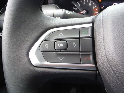 New 2026 Jeep Compass Latitude AWD/4WD image 32