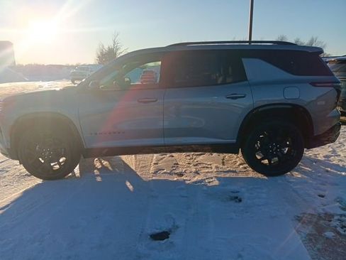 New 2026 Chevrolet Traverse RS image 4