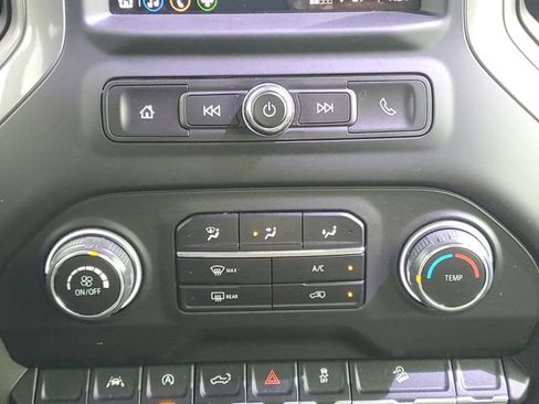 Used 2024 Chevrolet Silverado 1500 Custom Trail Boss image 35