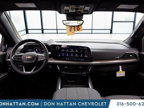 New 2026 Chevrolet Suburban High Country AWD/4WD image 4