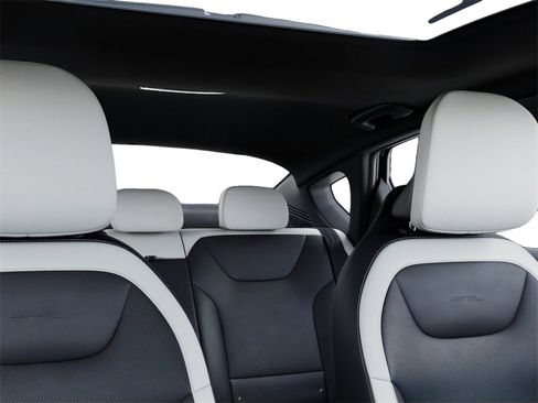 New 2026 Kia K4 GT-Line image 27