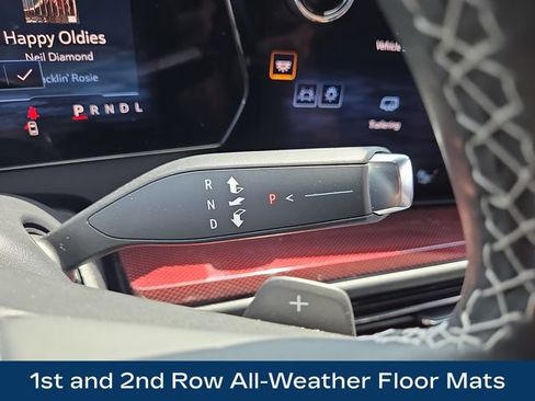 Used 2026 Chevrolet Traverse Z71 AWD/4WD image 18
