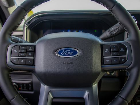 New 2026 Ford F250 Lariat w/ Black Appearance Package image 42