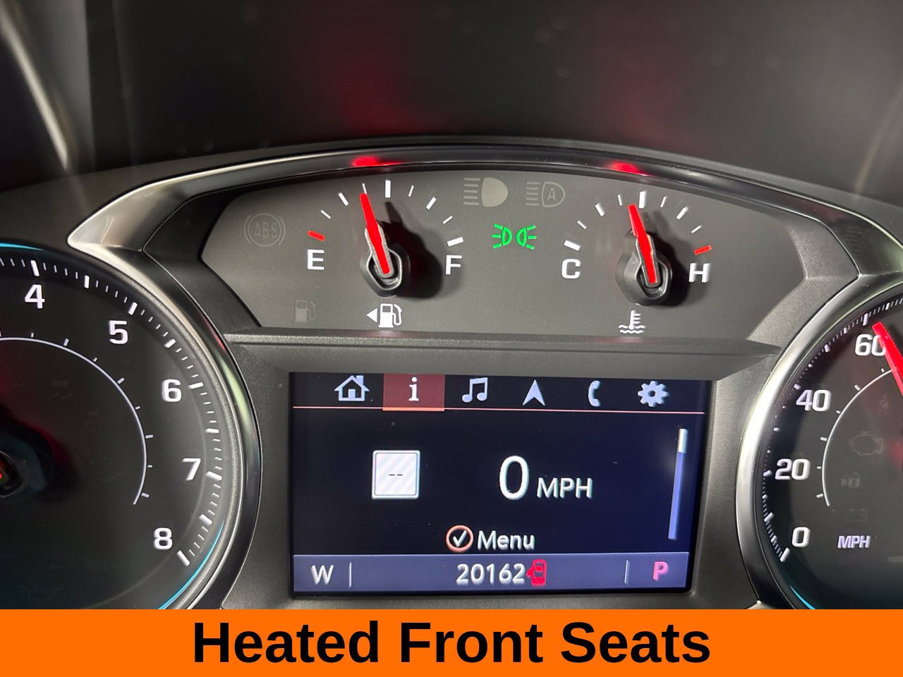 Used 2023 Chevrolet Equinox Premier AWD/4WD image 17