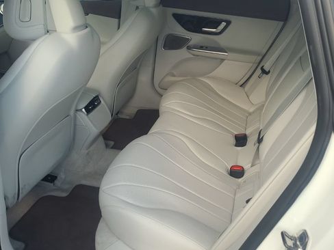 Used 2023 Mercedes-Benz EQE 350+ Sedan image 8