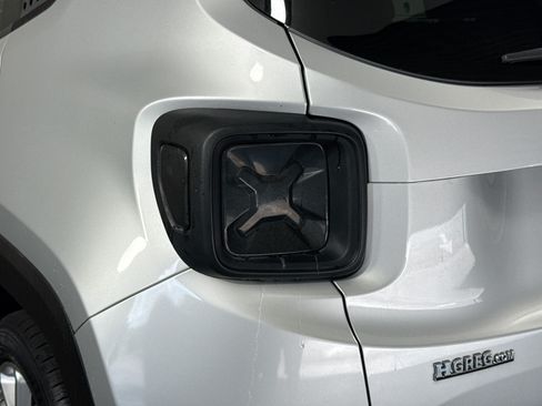 Used 2020 Jeep Renegade Sport w/ Sport Appearance Group FWD image 36