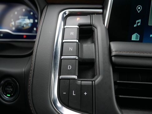 Certified 2024 Chevrolet Tahoe High Country w/ Advanced Technology Package image 24