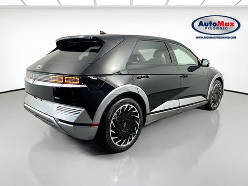 Used 2023 Hyundai Ioniq 5 Limited AWD/4WD image 2