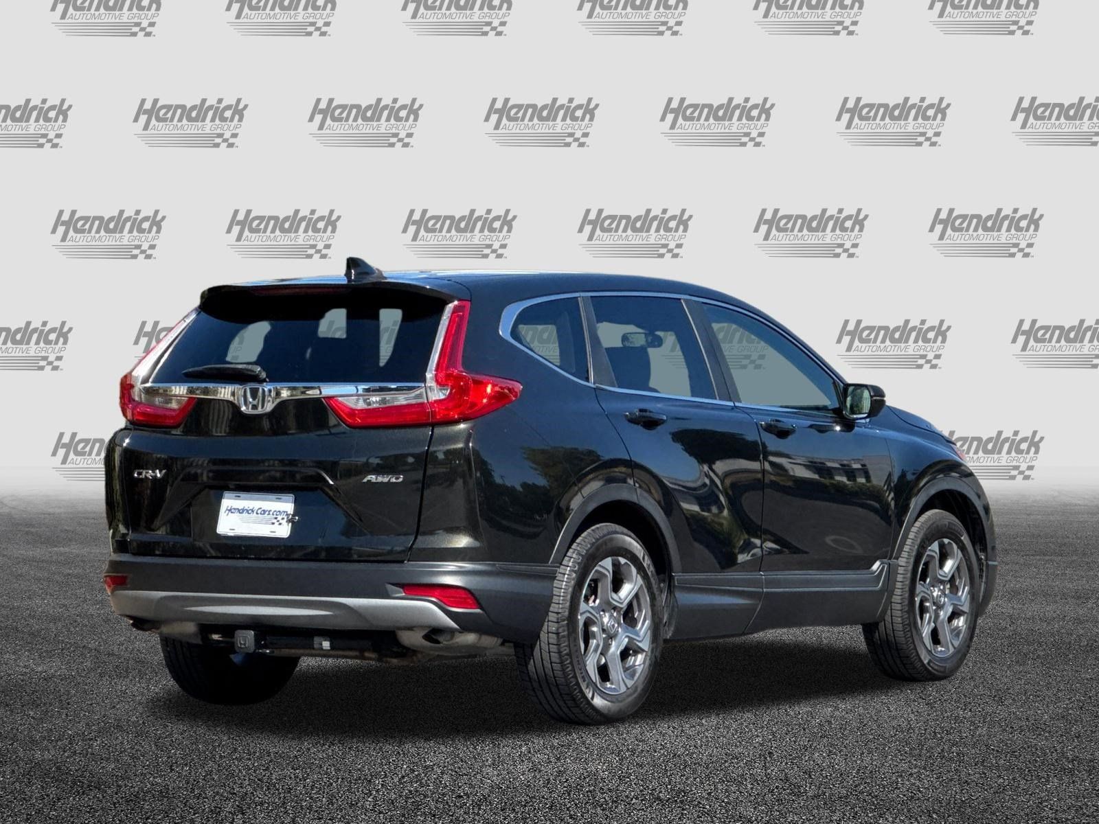 Used 2018 Honda CR-V EX image 5