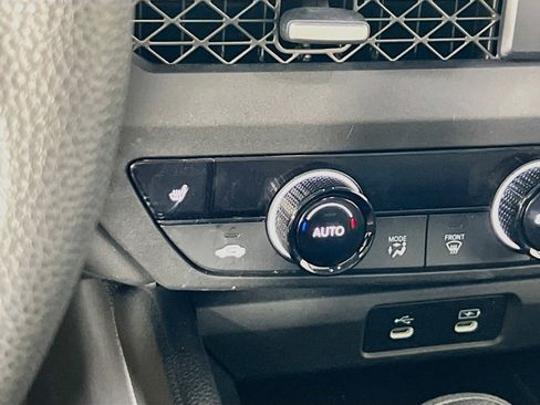 Used 2023 Honda Accord EX image 19