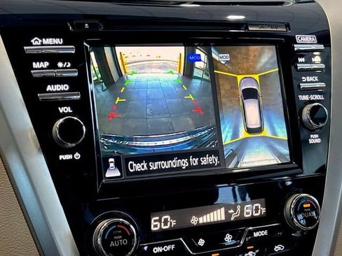 Used 2017 Nissan Murano Platinum w/ Platinum Technology Package AWD/4WD image 29