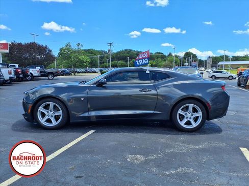 Used 2017 Chevrolet Camaro LT w/ Technology Package RWD image 5