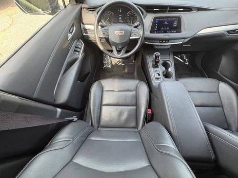 Used 2023 Cadillac XT4 Premium Luxury w/ Cold Weather Package AWD/4WD image 27