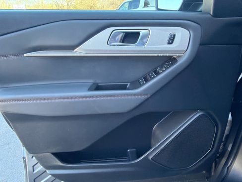 New 2026 Ford Explorer Active w/ Active Comfort Package image 14