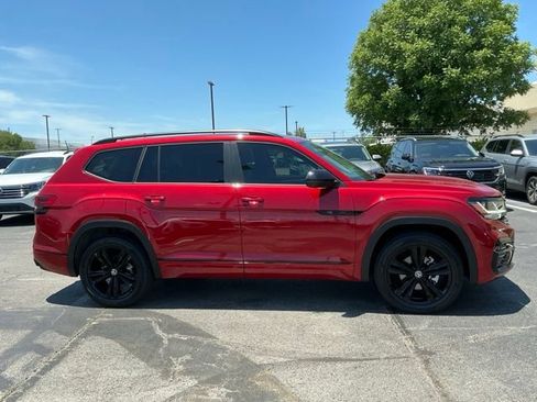 Certified 2023 Volkswagen Atlas SEL R-Line AWD/4WD image 2
