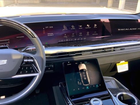 New 2026 Cadillac Escalade IQL Sport 1 image 8