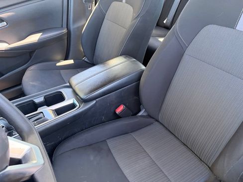 Certified 2024 Nissan Sentra SV FWD image 19