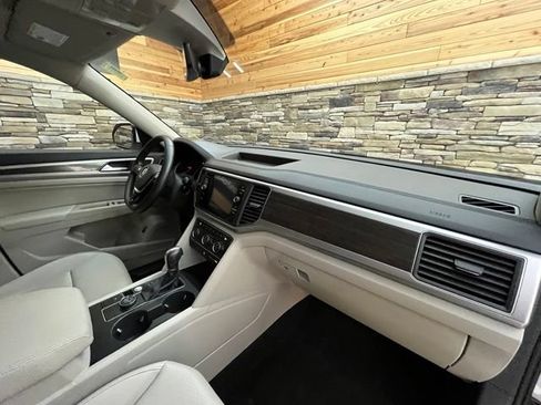 Used 2018 Volkswagen Atlas SE AWD/4WD image 14