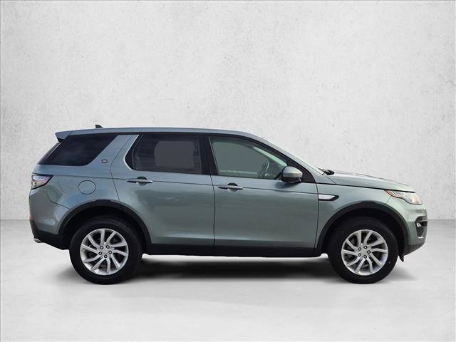 Used 2016 Land Rover Discovery Sport HSE AWD/4WD image 4