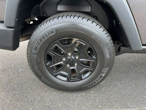Used 2014 Jeep Wrangler Sport AWD/4WD image 10