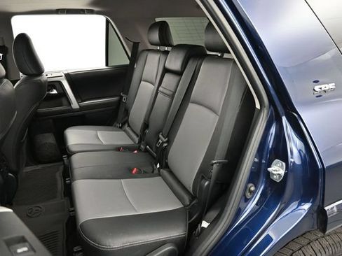 Used 2024 Toyota 4Runner SR5 Premium w/ Moonroof Package AWD/4WD image 28