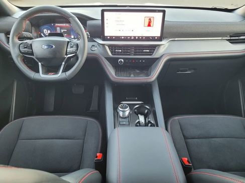 Certified 2025 Ford Explorer ST image 14