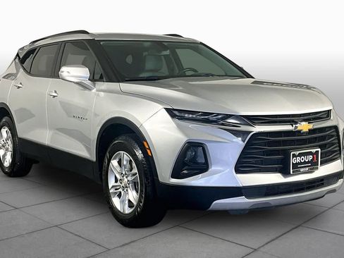 Used 2020 Chevrolet Blazer LT FWD image 3